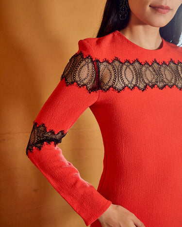 Huishan Zhang（フーシャン ツァン）のひざ丈ドレス結婚式やパーティーにぴったりのレンタルアイテム。