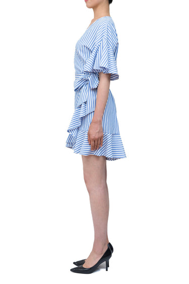 Hyfve（ハイファイブ）のミニドレス結婚式やパーティーにぴったりのレンタルアイテム。