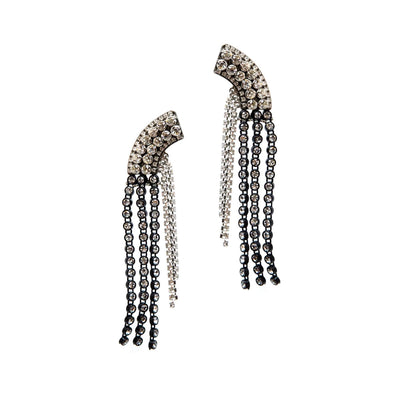 Iris47（イリスフォーセブン）のイヤリング結婚式やパーティーにぴったりのレンタルアイテム。