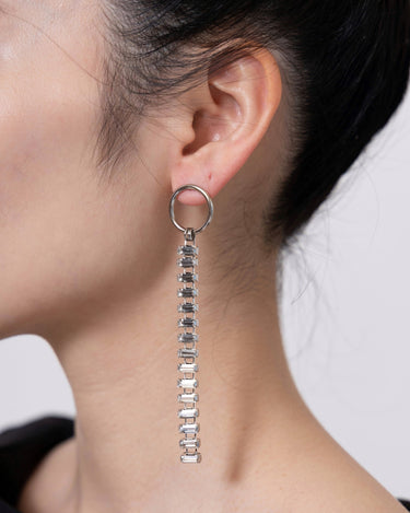 Justine Clenquet（ジュスティーヌ クランケ）のピアス結婚式やパーティーにぴったりのレンタルアイテム。