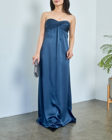 Bcbgmaxazria（ビーシービージーマックスアズリア）のロングドレス結婚式やパーティーにぴったりのレンタルアイテム。