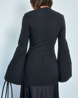 Solace London（ソレイス ロンドン）のロングドレス結婚式やパーティーにぴったりのレンタルアイテム。