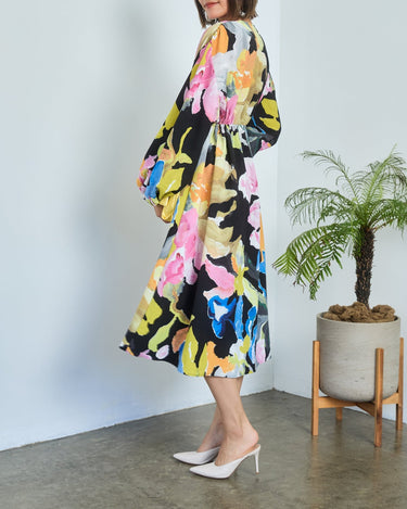 Stine Goya（スティーヌ ゴヤ）のミディドレス結婚式やパーティーにぴったりのレンタルアイテム。