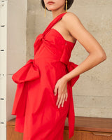 Cecilie Bahnsen（セシリー バンセン）のミディドレス結婚式やパーティーにぴったりのレンタルアイテム。