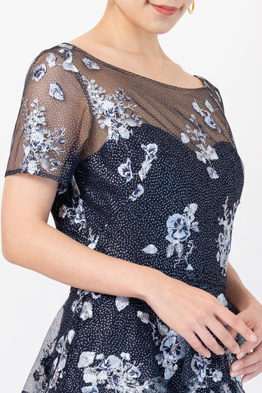 Marchesa Notte（マルケッサ ノッテ）のミディドレス結婚式やパーティーにぴったりのレンタルアイテム。