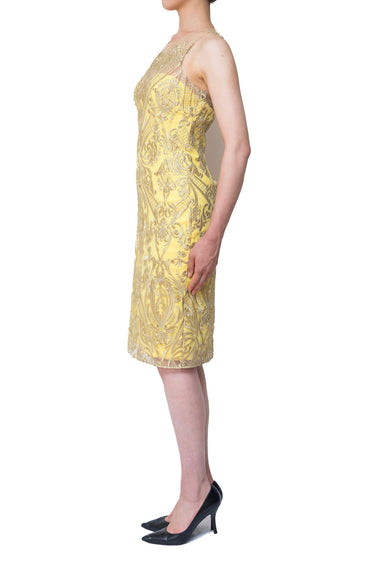 Marchesa Notte（マルケッサ ノッテ）のひざ丈ドレス結婚式やパーティーにぴったりのレンタルアイテム。