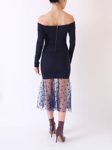 Michelle Mason（ミシェル メイソン）のミディドレス結婚式やパーティーにぴったりのレンタルアイテム。