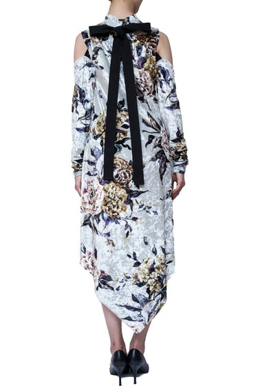 MM6 Maison Margiela（エムエムシックス メゾン マルジェラ）のミディドレス結婚式やパーティーにぴったりのレンタルアイテム。