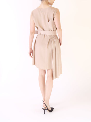 MM6 Maison Margiela（エムエムシックス メゾン マルジェラ）のミディドレス結婚式やパーティーにぴったりのレンタルアイテム。