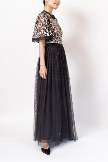 Needle & Thread（ニードル アンド スレッド）のロングドレス結婚式やパーティーにぴったりのレンタルアイテム。