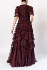 Needle & Thread（ニードル アンド スレッド）のロングドレス結婚式やパーティーにぴったりのレンタルアイテム。