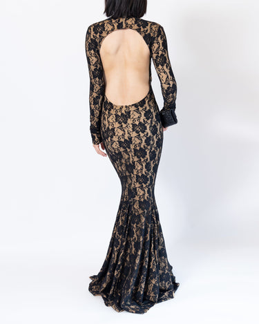 Norma Kamali（ノーマ カマリ）のロングドレス結婚式やパーティーにぴったりのレンタルアイテム。