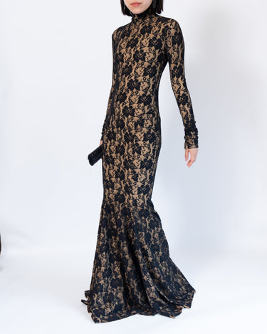 Norma Kamali（ノーマ カマリ）のロングドレス結婚式やパーティーにぴったりのレンタルアイテム。