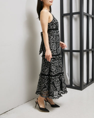 Keepsake（キープセイク）のロングドレス結婚式やパーティーにぴったりのレンタルアイテム。