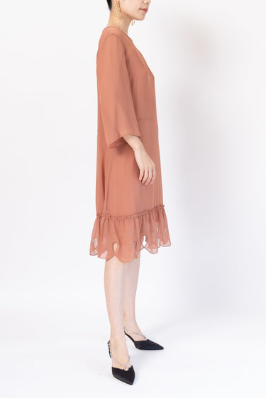 See by Chloé（シー バイ クロエ）のミディドレス結婚式やパーティーにぴったりのレンタルアイテム。