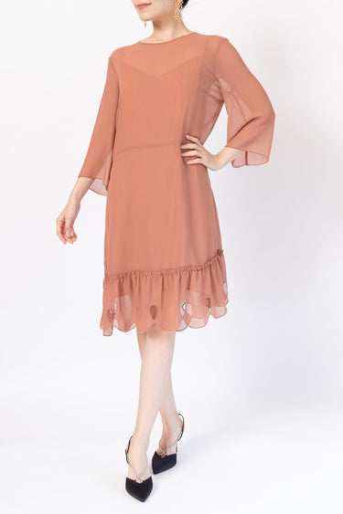 See by Chloé（シー バイ クロエ）のミディドレス結婚式やパーティーにぴったりのレンタルアイテム。