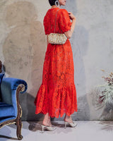 Self - Portrait（セルフ・ポートレート）のミディドレス結婚式やパーティーにぴったりのレンタルアイテム。