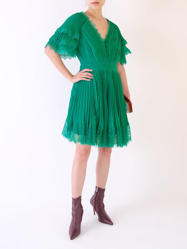 Self - Portrait（セルフ・ポートレート）のひざ丈ドレス結婚式やパーティーにぴったりのレンタルアイテム。