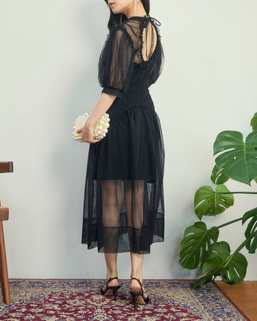 Simone Rocha（シモーネ ロシャ）のミディドレス結婚式やパーティーにぴったりのレンタルアイテム。