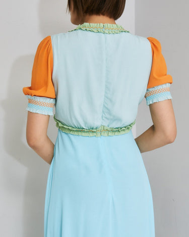 Saloni（サローニ）のロングドレス結婚式やパーティーにぴったりのレンタルアイテム。