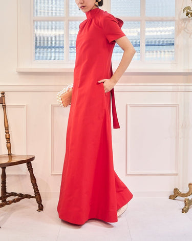 Staud（スタウド）のロングドレス結婚式やパーティーにぴったりのレンタルアイテム。