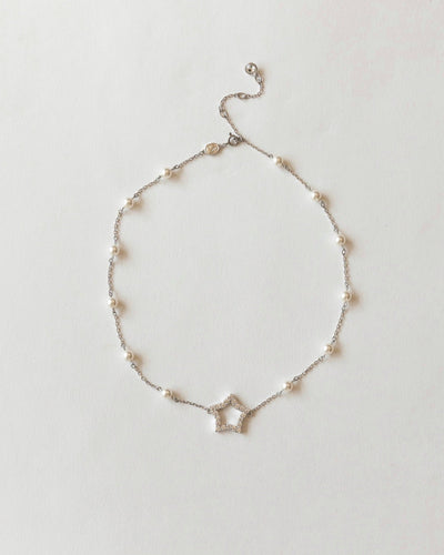 Swarovski（スワロフスキー）のネックレス結婚式やパーティーにぴったりのレンタルアイテム。