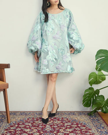 Arianne Elmy（アリアンヌ エルミー）のミニドレス結婚式やパーティーにぴったりのレンタルアイテム。