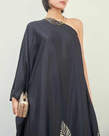 Diarrablu（ディアラブル）のロングドレス結婚式やパーティーにぴったりのレンタルアイテム。