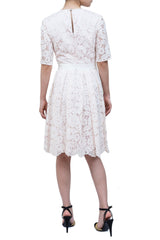Ted Baker（テッド ベーカー）のひざ丈ドレス結婚式やパーティーにぴったりのレンタルアイテム。