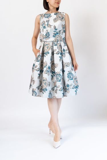 Vassilis Zoulias（ヴァシリス ゾウリアス）のミディドレス結婚式やパーティーにぴったりのレンタルアイテム。