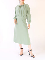 Victoria Victoria Beckham（ヴィクトリア ヴィクトリア ベッカム）のミディドレス結婚式やパーティーにぴったりのレンタルアイテム。