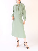 Victoria Victoria Beckham（ヴィクトリア ヴィクトリア ベッカム）のミディドレス結婚式やパーティーにぴったりのレンタルアイテム。